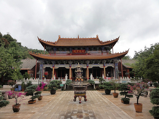 Bamboo Temple, high above Kunming city