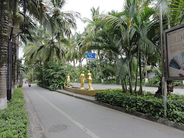 Street sculpture