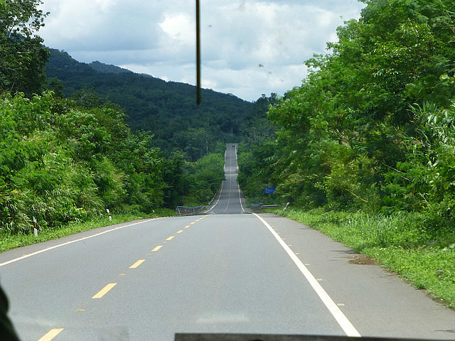 Road to China-Laos border
