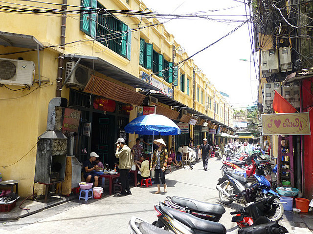 Old Quarter alleyway