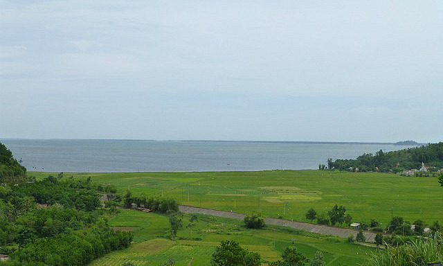 Highway 1A from Hue to Danang