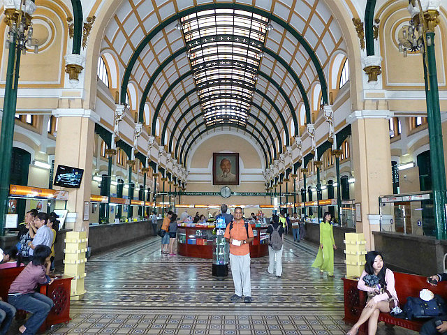 Saigon's main post office