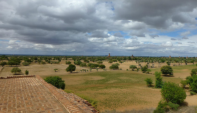 Bagan plain view