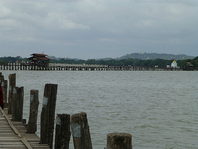 Teak bridge over lake at Amarapura