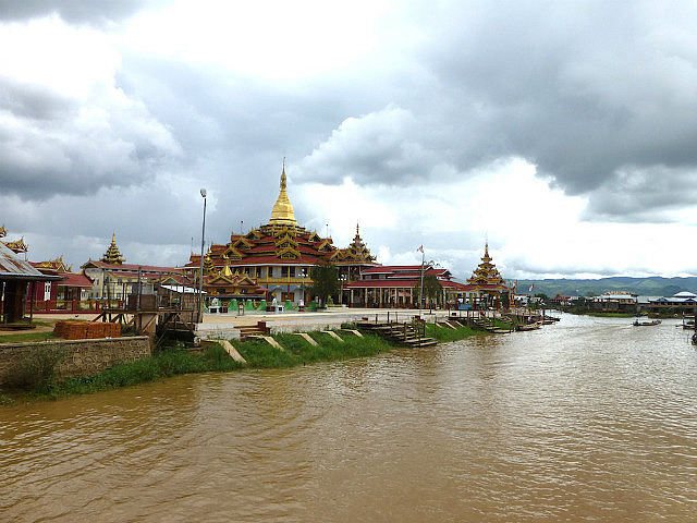 Pagoda along Inle Lake