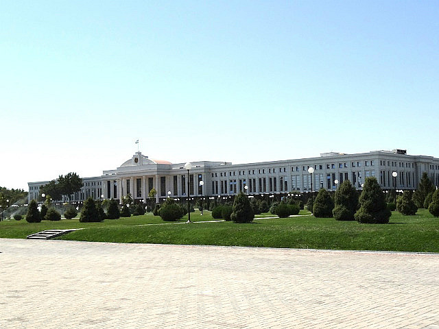 Uzbekistan Senate building