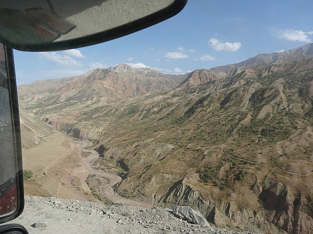Between the Tajik and Kyrgyz posts