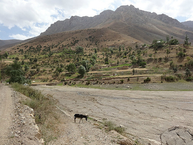 Village at the end of the sixth lake
