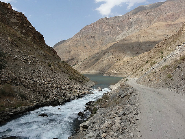Water flowing between lakes