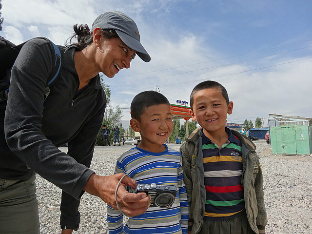 Amusing some children in Daroot Korgon