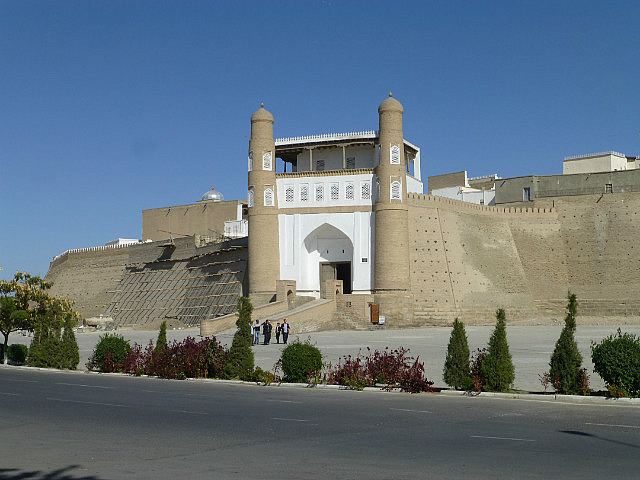 The Ark, a royal town within a town and Registon