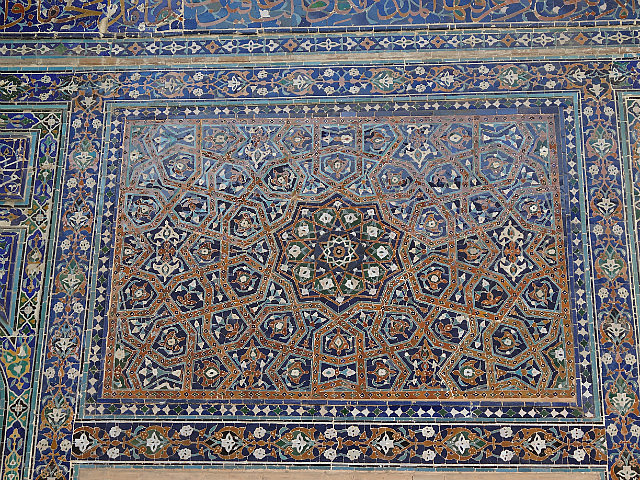Majolica design - Ulugh Beg Medressa