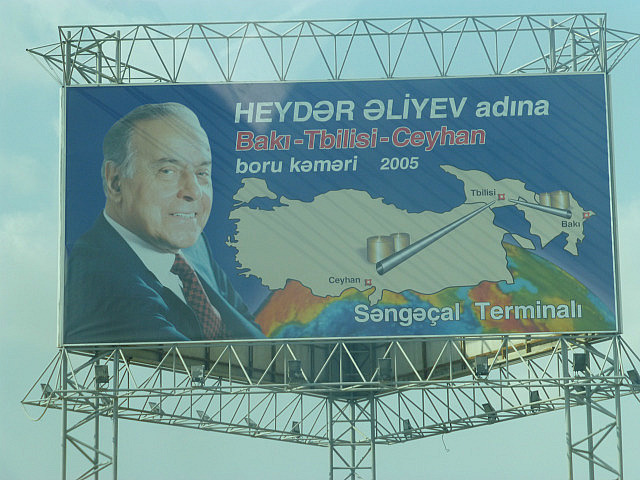 Billboard showing former president Heydar Aliyer 
