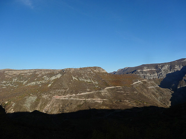 Switchbacks down the gorge enroute to Tatev