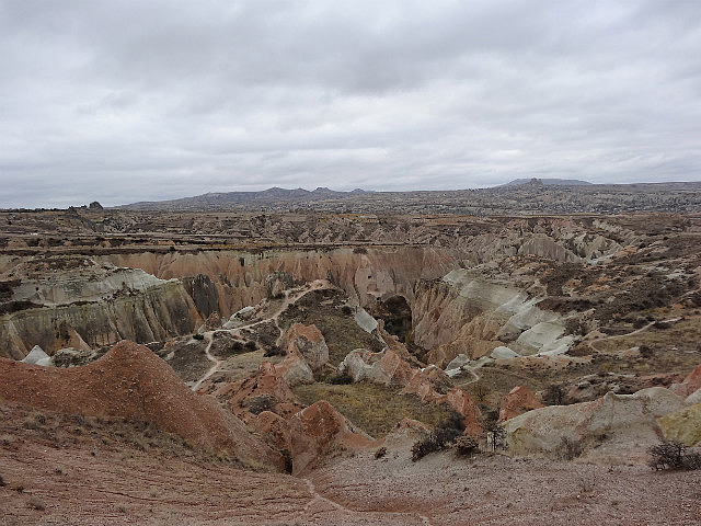 Rose/Red Valley trail