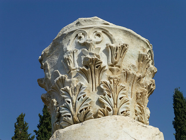 Hierapolis - Corinthian column