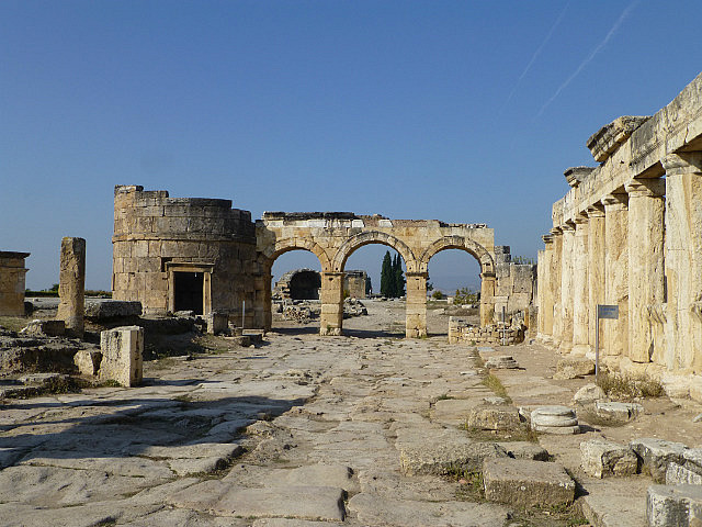 Hierapolis - Frontinus Street