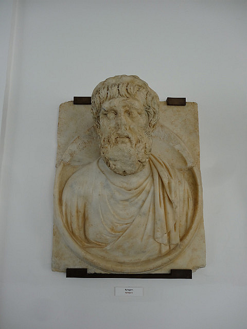 Bust of Pythogoras (museum)
