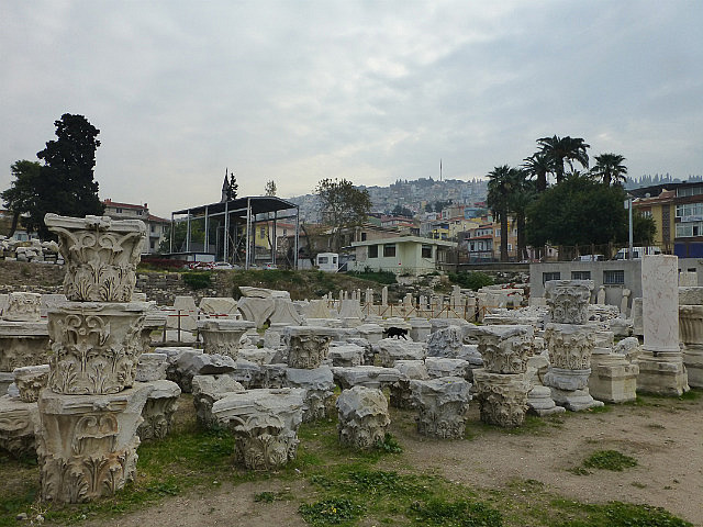 Corinthian capitals arrayed on the ground