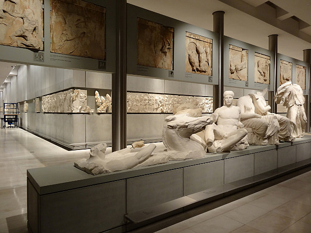 Acropolis museum - 3rd floor Parthenon recreation