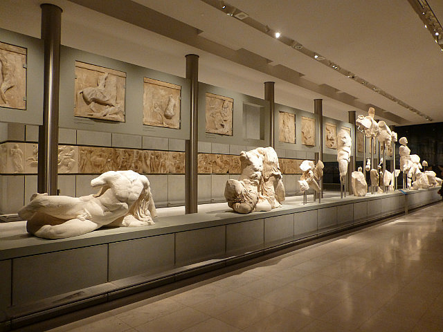 Acropolis museum - 3rd floor Parthenon recreation