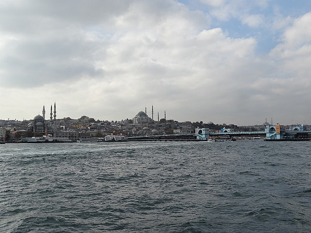 Yeni Camii and Suleymaniye Camii 