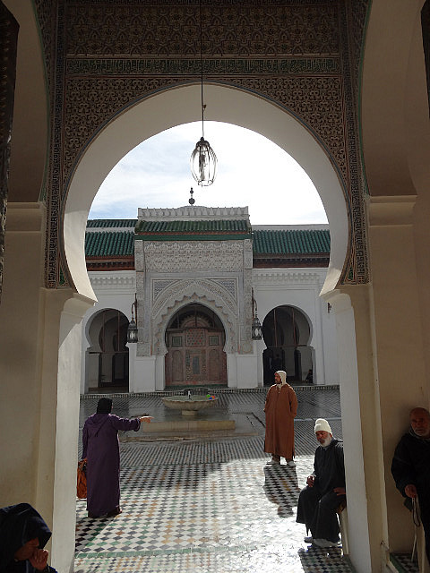 Taking a peek into Kairaouine mosque