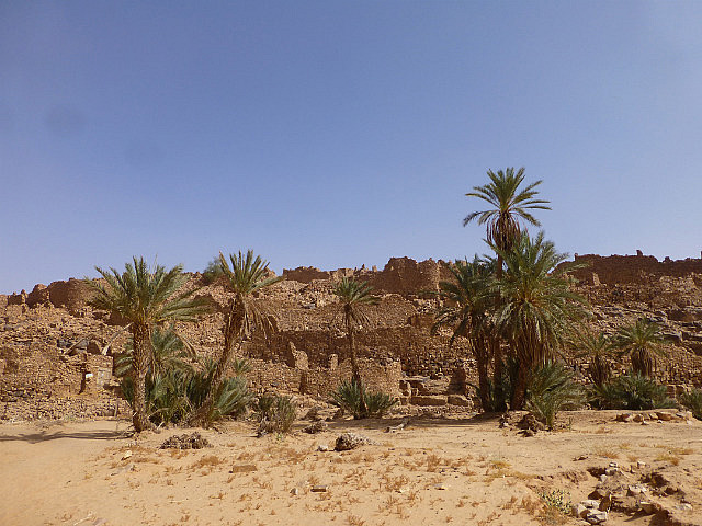 Crumbling ruins of the ancient town of Ouadane