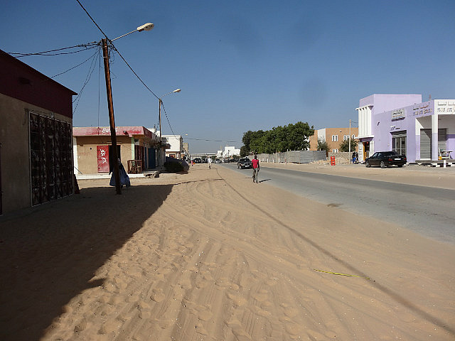 Nouakchott street lined with sand