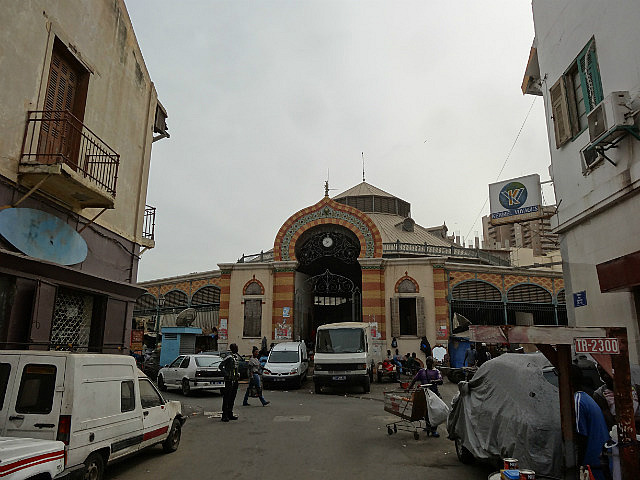 Entrance to Marche Kermel