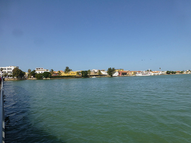 The island of Saint-Louis from the bridge