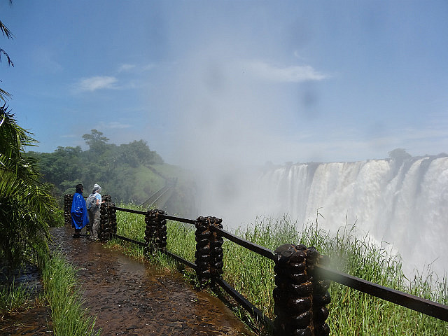 Viewing the Eastern Cataract
