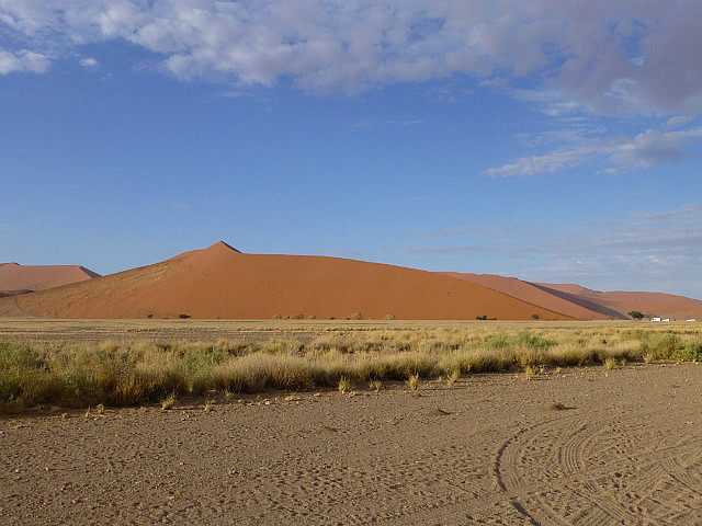 Dune 45 on the way to Sossusvlei