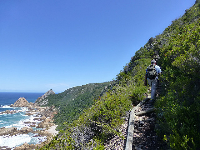 Steep sections along the edge