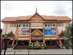 Architecture heavily influenced by its neighbors