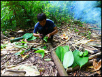 Fashioning 'spoons' with leaves