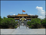 Ngo Mon Gate and Flag tower from Thai Hoa Palace