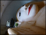 Manuha - Reclining Buddha with no room to breathe