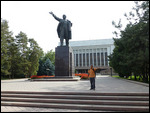 Lenin statue