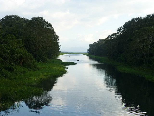 Canal leading to Lago Yajoa