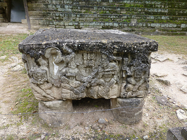 Altar Q - With the 16 rulers