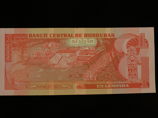 Copan ruins depicted on 1 Lempira