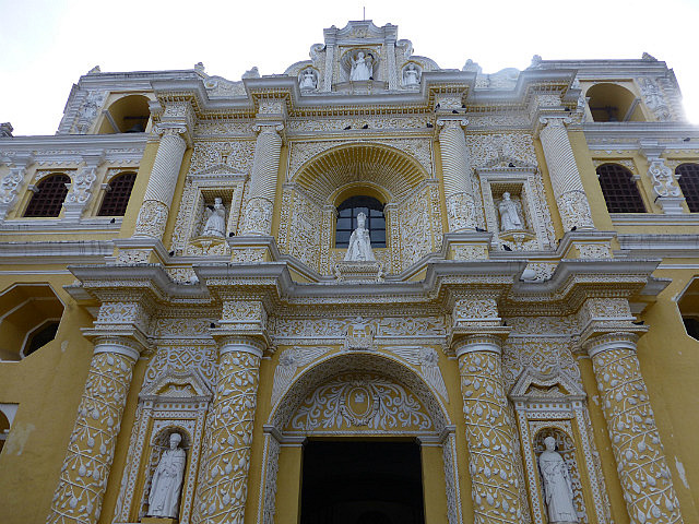 Wedding cake decoration, La Merced