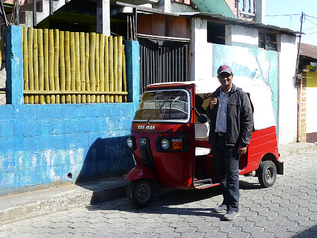 Bajaj, San Juan La Laguna