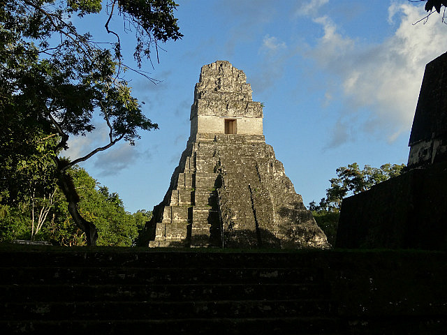 Templo I - seen in glowing evening light