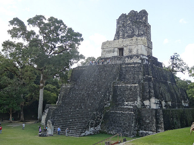 Templo II