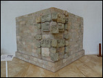 Museum - Corner Mask (Witz)