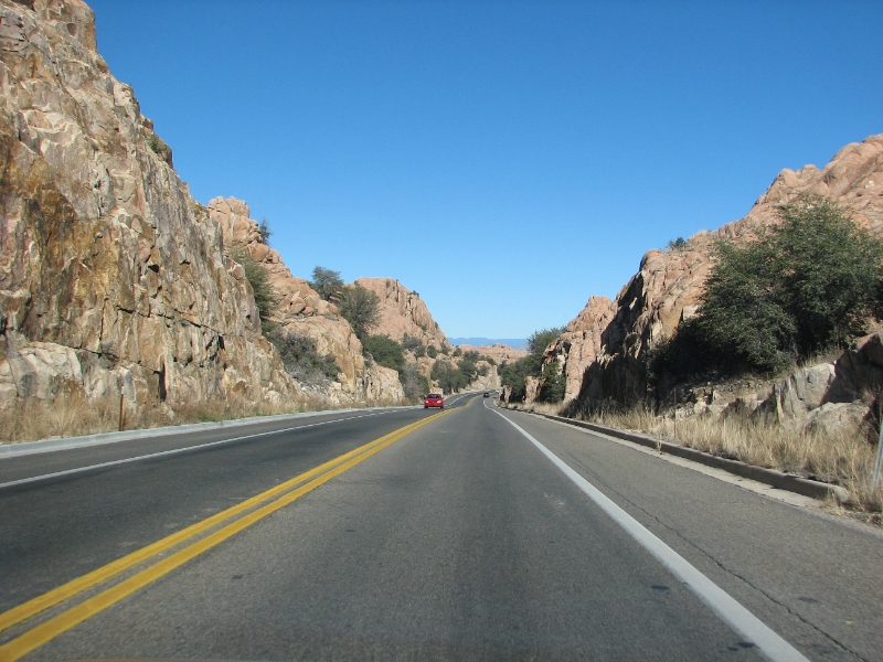 IMG_0789.JPG - Hwy 40 towards Flagstaff