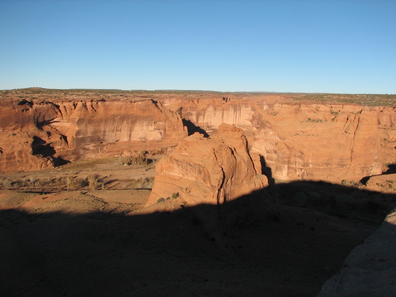 IMG_0873.JPG - Junction Overook has views of Chinle Valley and teh confluence of Canyon del Muerto and Canyon de Chelly.