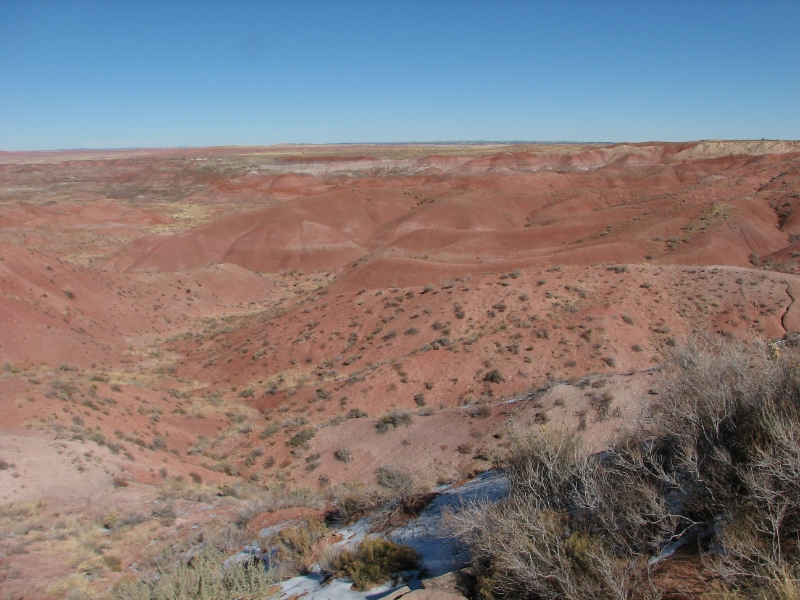 IMG_0947.JPG - Colorful mesas, buttes and badlands compose the Painted Desert.